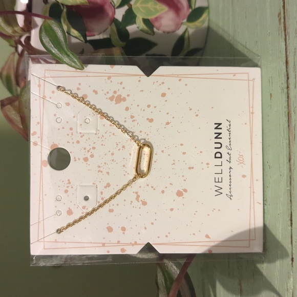 NEW Jewelry Bundle of WellDunn Gold Necklace and Silver Cork Earrings - Picture 2 of 6